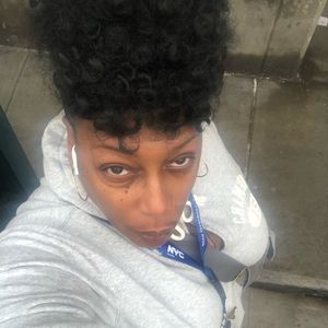 Meet your Posher, Tracy